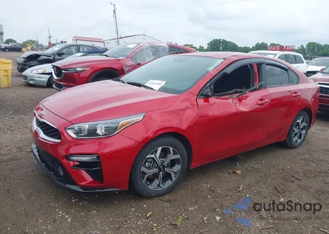 2020 Kia Forte Lxs z USA, uszkodzony, nr VIN 3KPF24AD7LE260940
